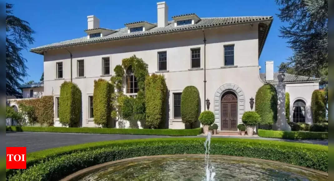 Musk Forecloses on Gene Wilder's Former Home