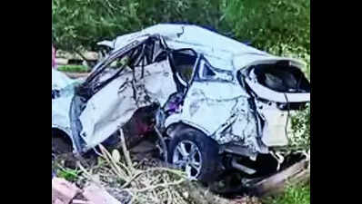Road Accidents: 8 Die in Separate Road Accidents in 3 Districts ...