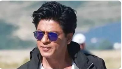 When Shah Rukh Khan asked for a script from a well-known director, had to apologize later!