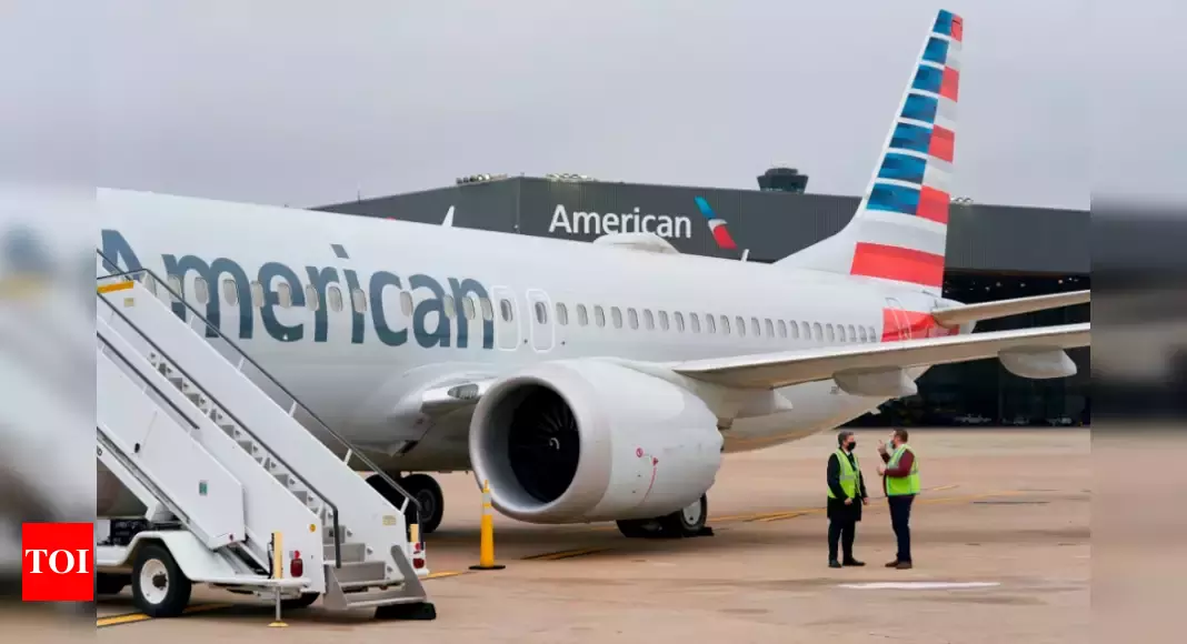 Man with “bloody head” refused to leave an American Airlines plane – arrested