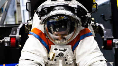 Nokia 4G tech to integrate with Axiom spacesuits, aid astronauts on moon to communicate real-time