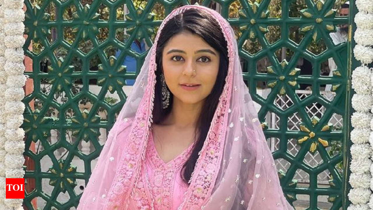 Yesha Rughani completes 7 years of her journey in the TV Industry, says  Im especially thankful to my parents, who have been my rock throughout  this journey | - Times of India