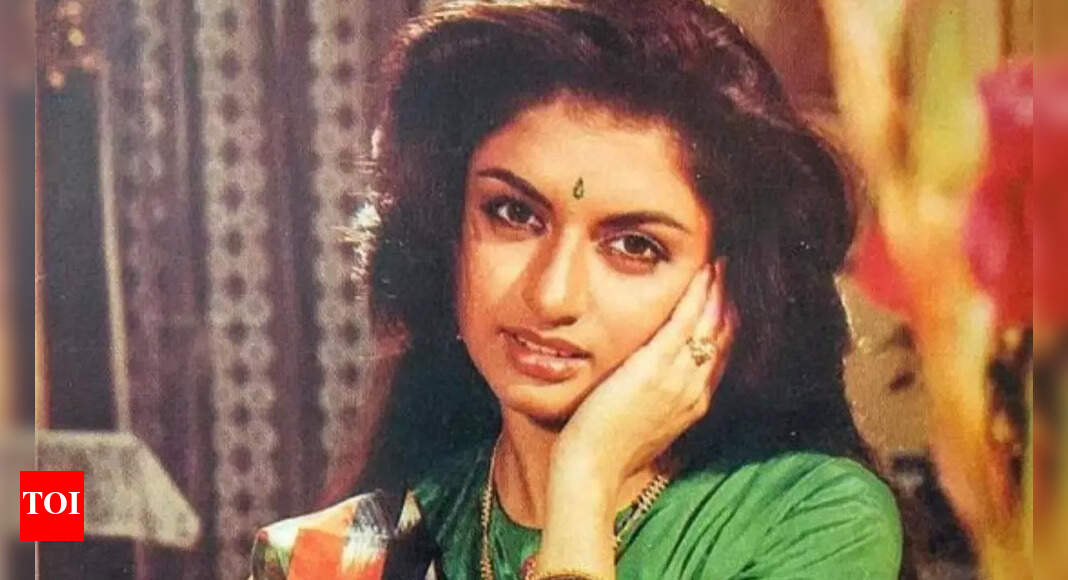 Bhagyashree on 'Maine Pyar Kiya' re-releasing in theatres