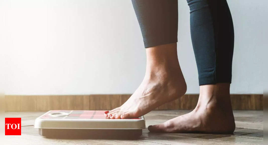 How much weight should one lose in a month?