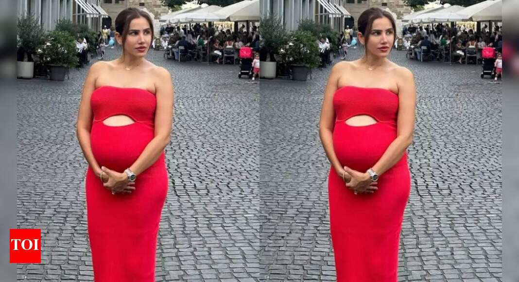 Sonnalli gives a glimpse of her Swiss babymoon