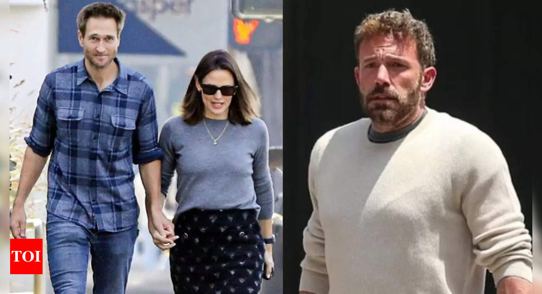 Jennifer Garner, John Miller Take Break Amid Affleck Drama