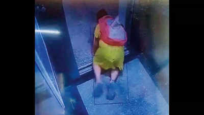 Elevator has free fall over 3 floors, 11-year-old girl breaks her ankle in Gurgaon