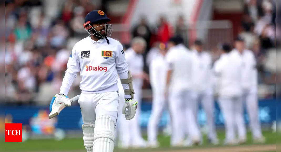 Sri Lanka 10/2 in 3.0 Overs England vs Sri Lanka Live Score, 1st Test