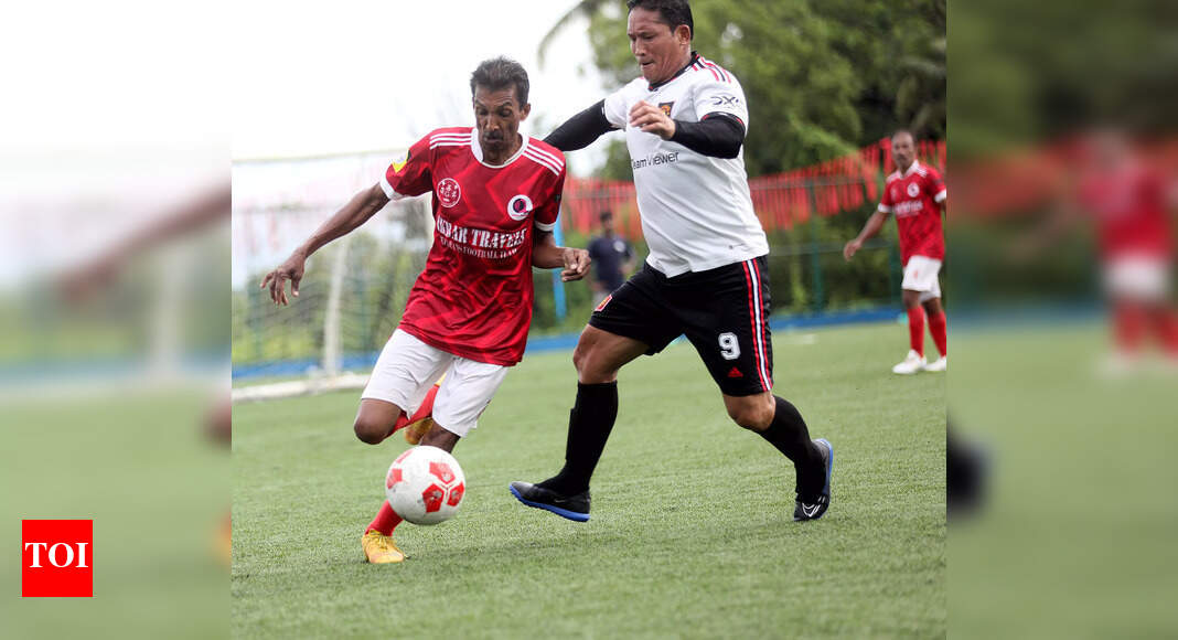 Veterans football: Fatorda, Kolkata face off in veterans final | Goa ...