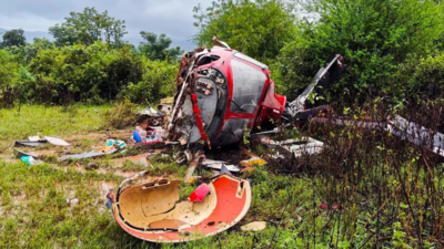 Four, including pilot, injured as Helicopter crash-lands in Pune district