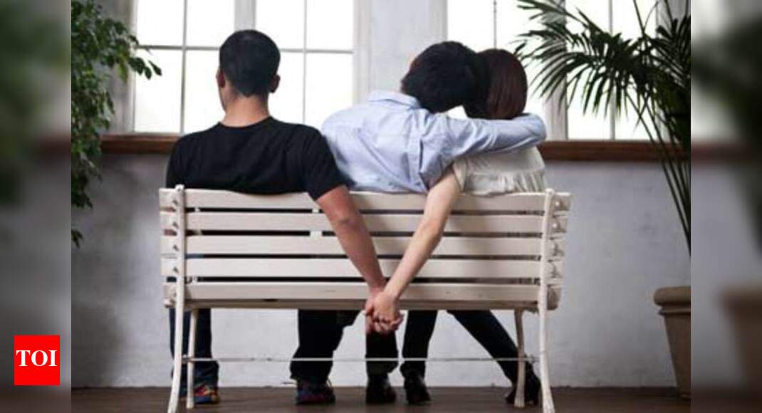 Don’t keep secrets from your hubby - Times of India