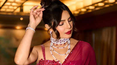 Priyanka Chopra just wore a 8 crore necklace casually!