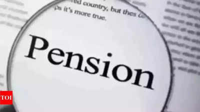 Centre’s revised pension scheme to implemented in Maharashtra