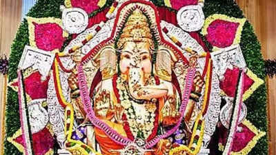 Mumbai Ganeshotsav: GSB Ganesh mandal gets insurance worth Rs 400 crore, Lalbaugcha Raja Rs 33 crore