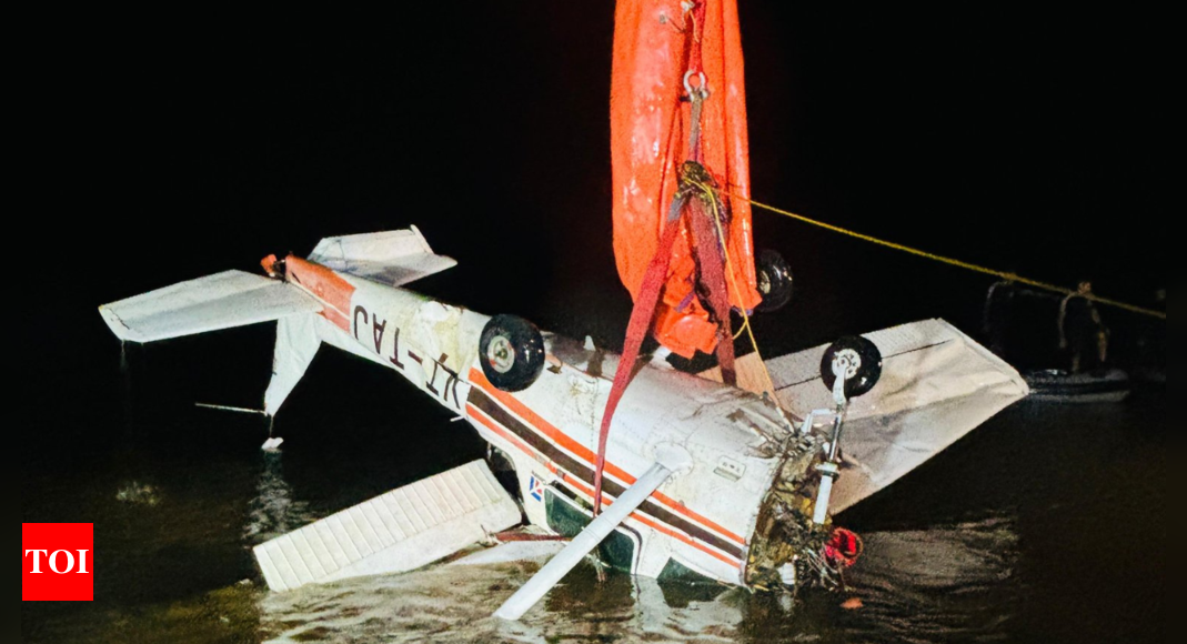 Indian Navy Recovers Wreckage of Missing Cessna 152