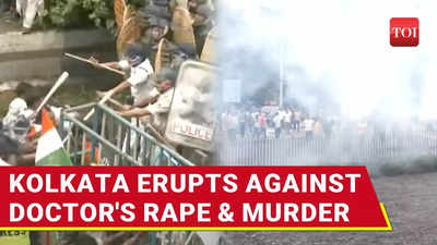 Kolkata Violence: Teargas, Clashes At Protest Against Doctor's Rape-Murder | Nabanna Abhijan