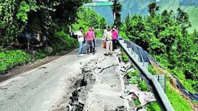 Part of Joshimath-Auli road collapses, locals blame ITBP construction work