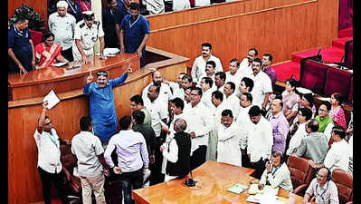 Chaos in assembly as oppn BJD & Cong demand caste census in state