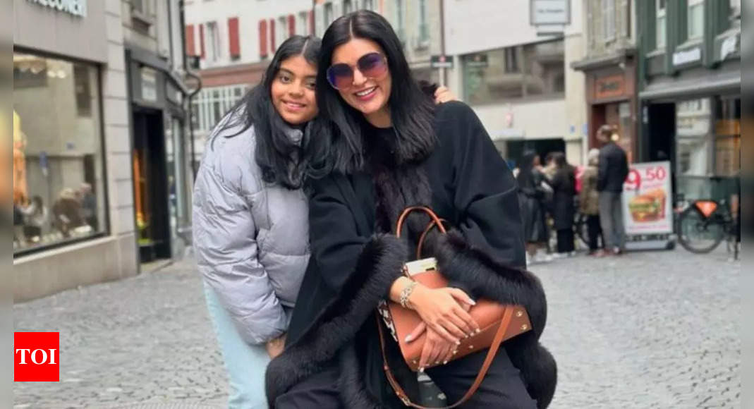 Sushmita Sen Celebrates Daughter's 15th Birthday