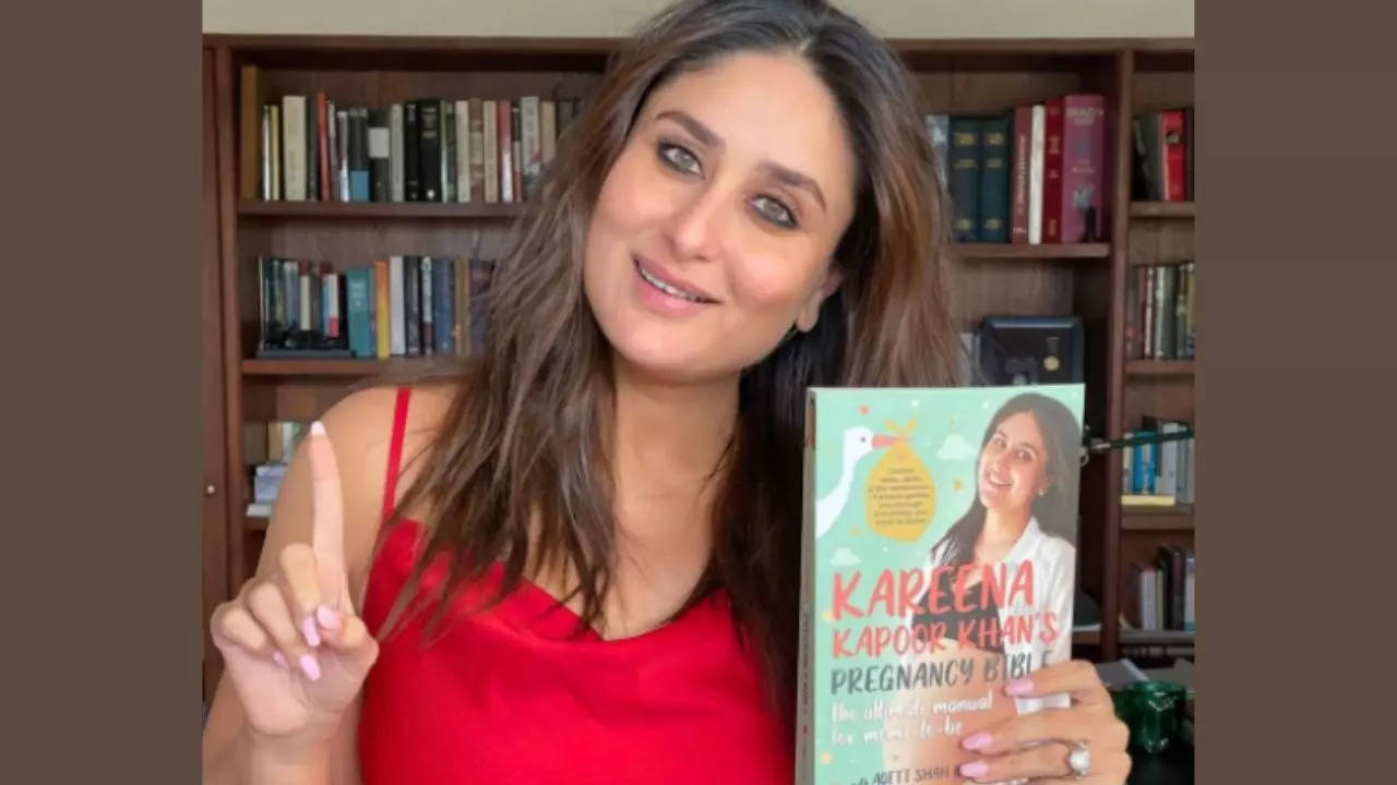 Kareena Kapoor Khan responds to legal notice over her book 'Pregnancy Bible'  title | Hindi Movie News - Times of India