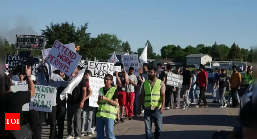 Protests Over Canada's Student Deportation Risk