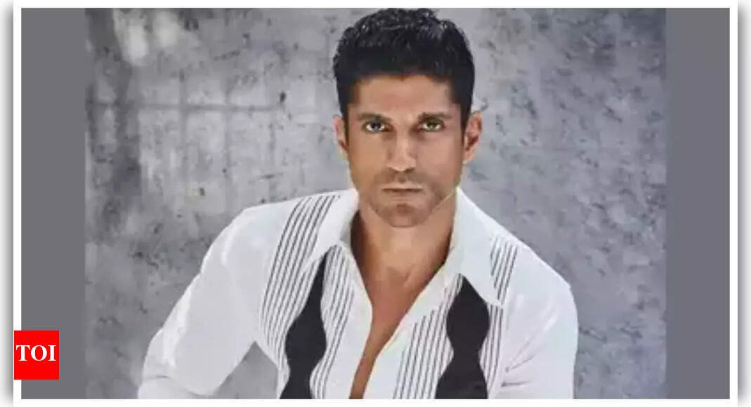 Is Farhan in Ladakh for his film on 1962 Battle of Rezang La?