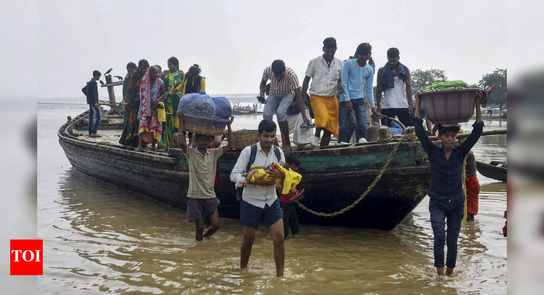Patna Closes 76 Rural Schools Until August 31 Due to Flooding Risk