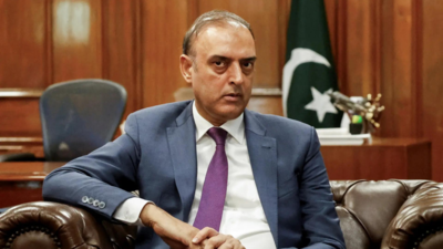 Pakistan eyes $4 billion from Middle East banks to plug financing ...
