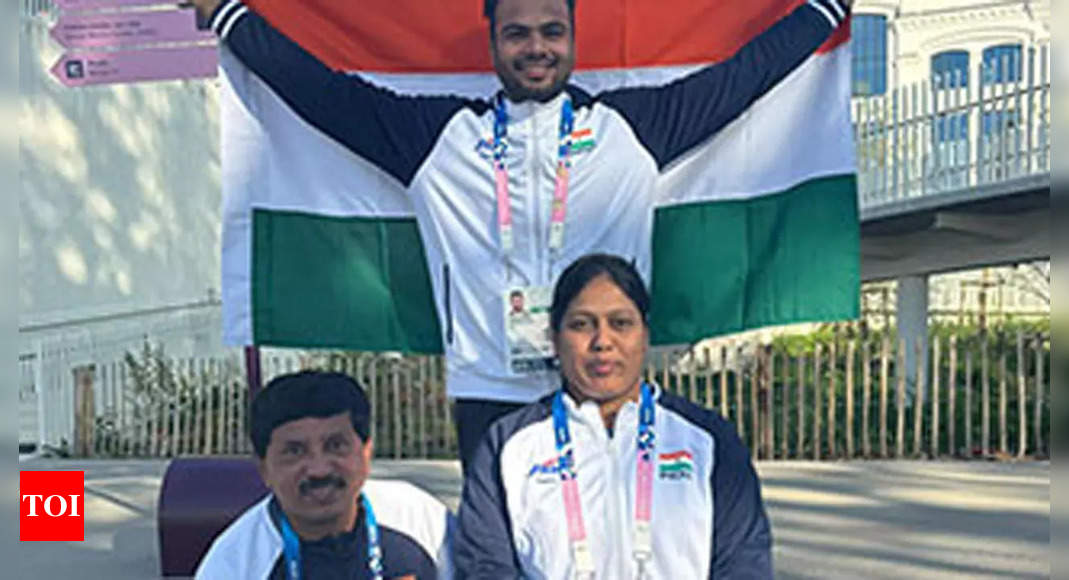 India Targets 25 Medals at Paris Paralympics