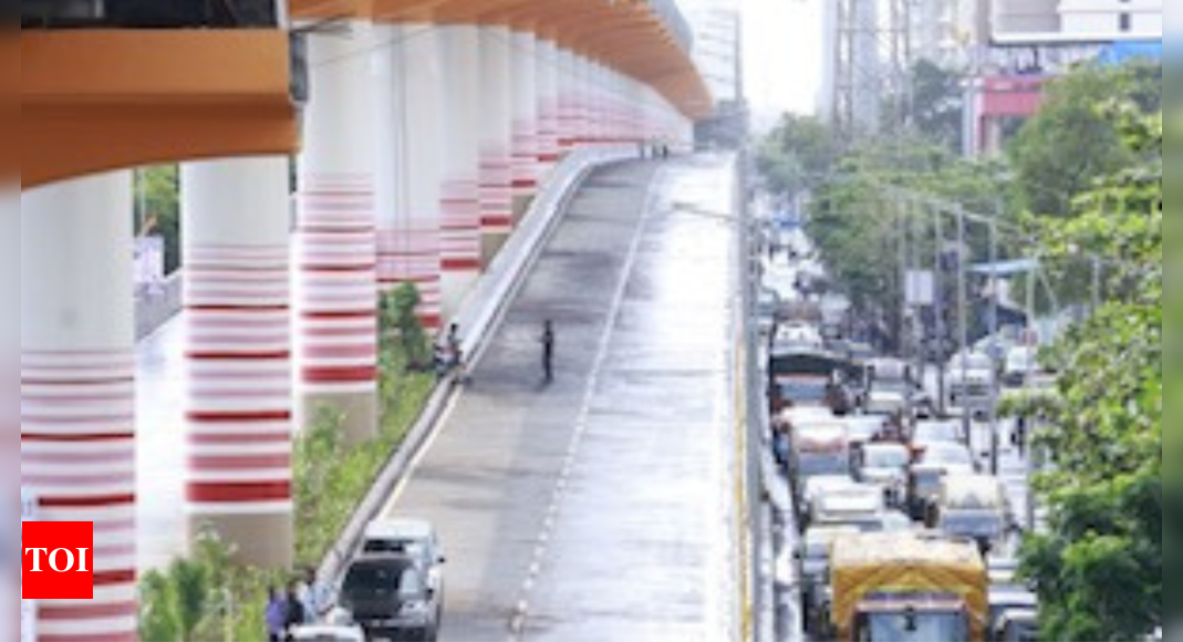 Mumbai Inaugurates First Double-Decker Flyover