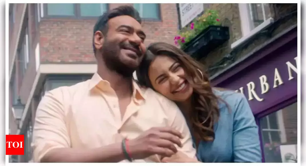 Ajay Devgn and Rakul Preet Singh Reunite for De De Pyaar De 2