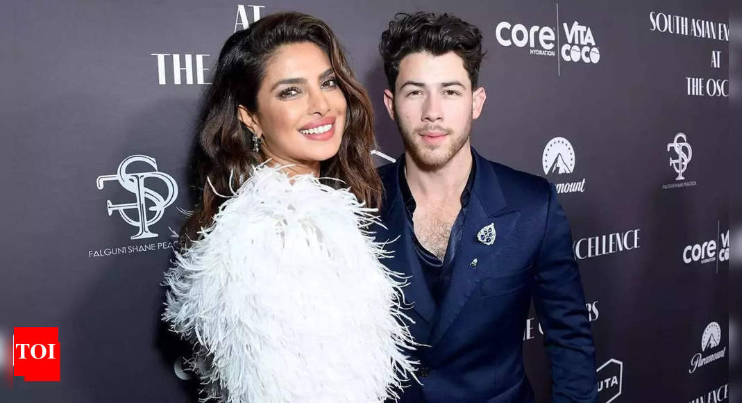 Nick Jonas goes ‘wow’ over Priyanka Chopra’s latest photoshoot, netizens say, ‘Jiju you are Green Flag’ – PICS inside | Hindi Movie News