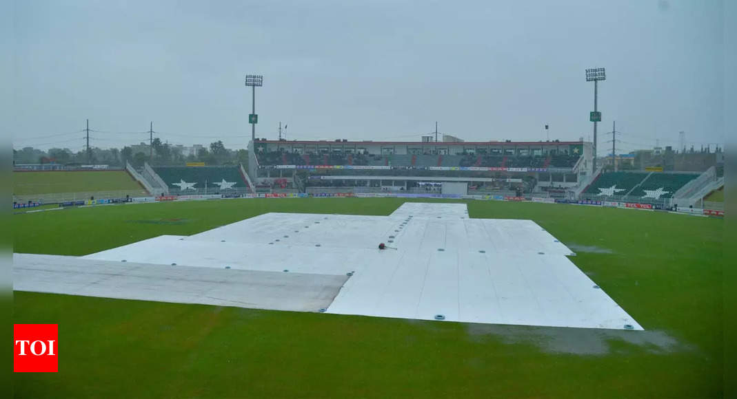 Rain Delays Start of Pakistan-Bangladesh Second Test