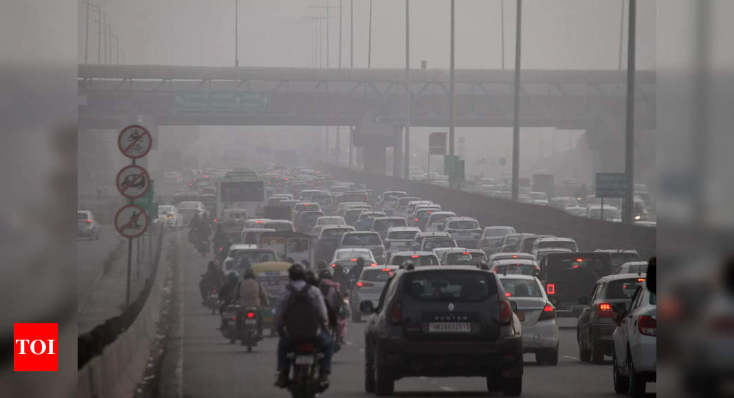 Delhi Air Pollution: Living in Delhi? One might lose 12 years due to this silent killer |