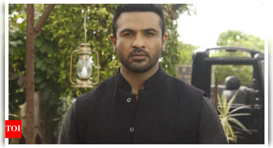 Mohammad Nazim on his comeback to television with Shamshaan Champa ...