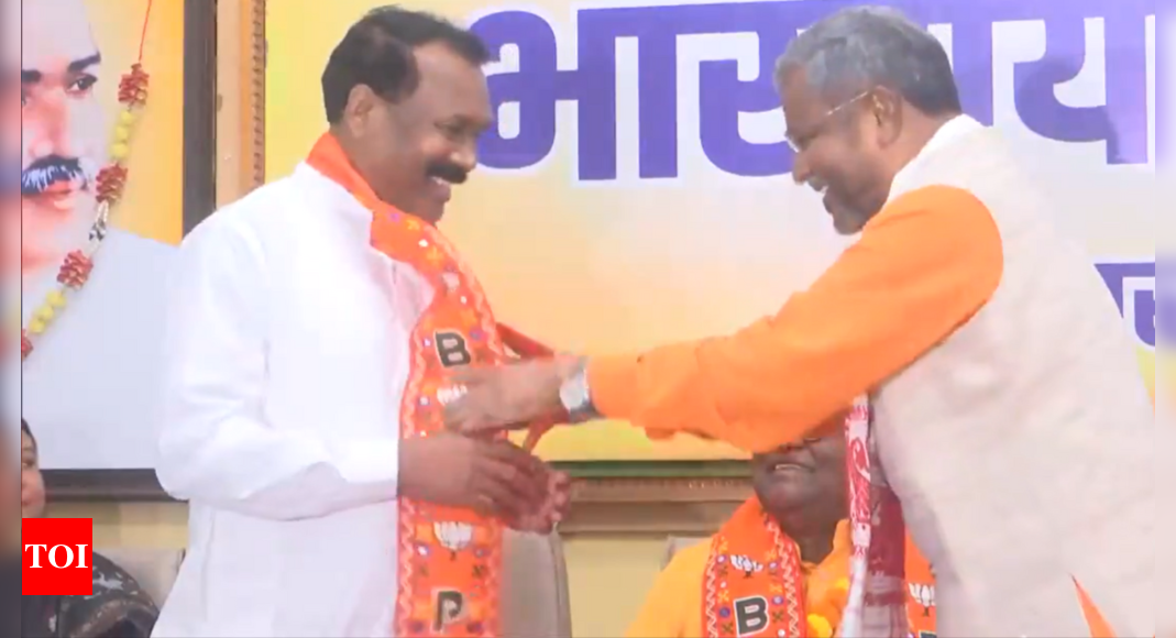 Jharkhand Politicians Join BJP Ahead of Elections