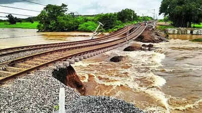 Govt braces for massive damage to infrastructure; Telangana & Andhra Pradesh road, rail link cut