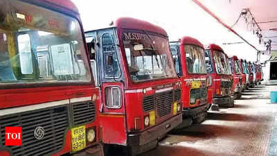 Flash strike by employees at 35 bus depots of MSRTC in Maharashtra