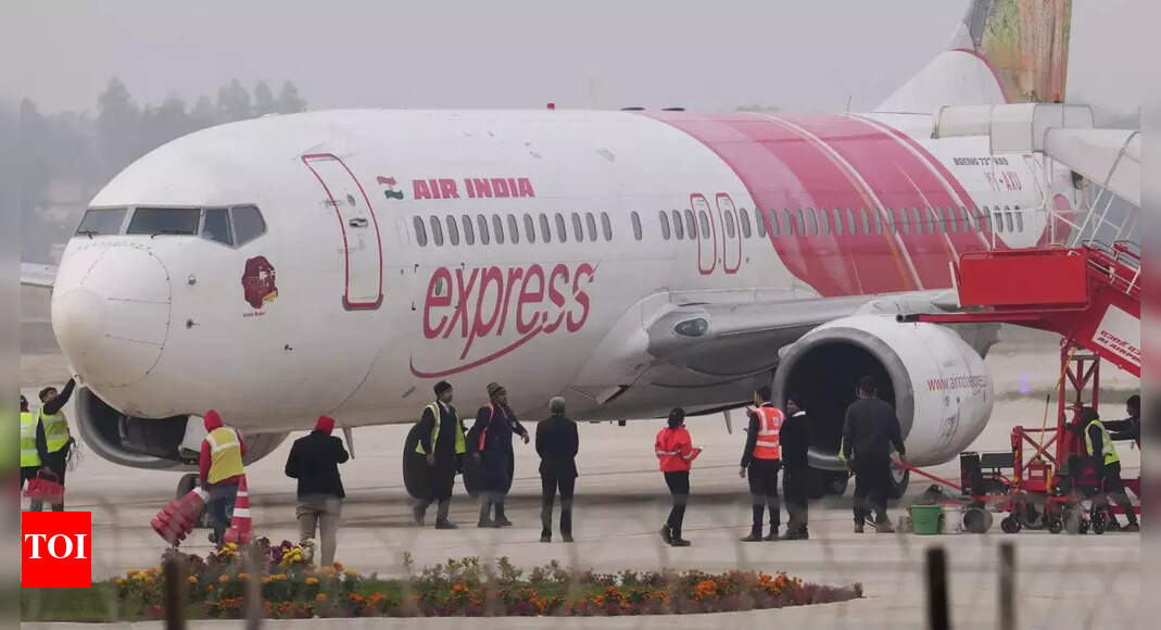 Unruly passenger assaults Air India Express checkin staff in Mumbai
