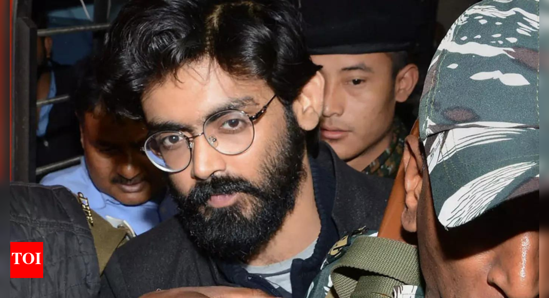 Delhi riots case 2020: Sharjeel Imam moves Delhi HC seeking urgent ...
