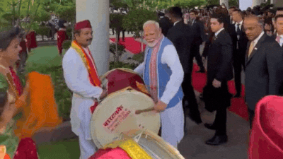Watch: PM Narendra Modi shows off his 'dhol' skills in Singapore