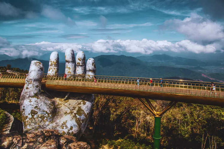 Vietnam - Land of the Blue Dragon