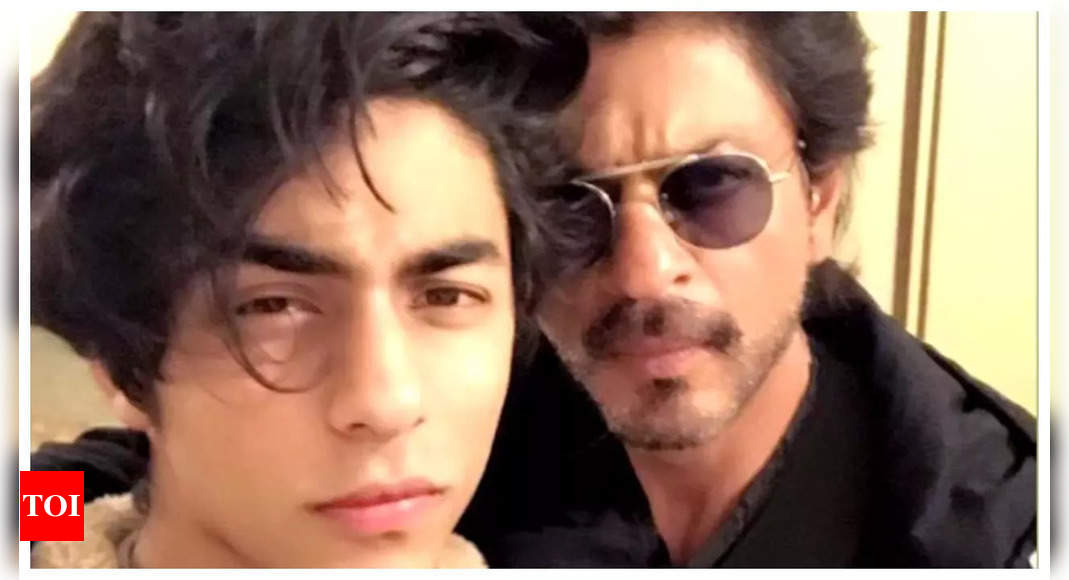 SRK flooded with offers to launch son Aryan?