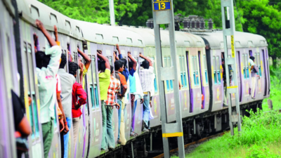 Newly-wed couple from Kerala run over by Chennai's suburban train