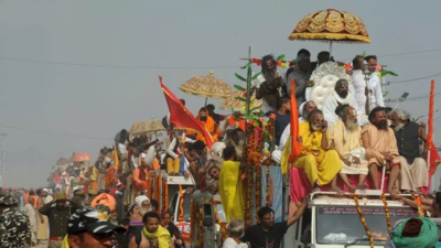 Call to shun Urdu ‘shahi’, rename Kumbh bath as ‘Rajasi Snan’