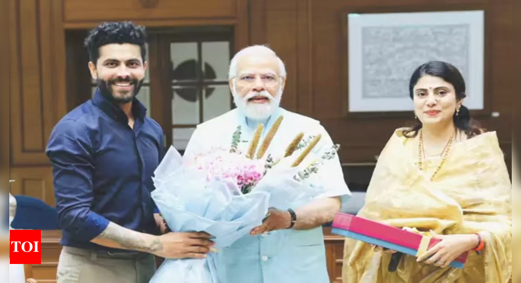 Ravindra Jadeja joins BJP amid ‘Sadasyata Abhiyan’ | India News – Times of India