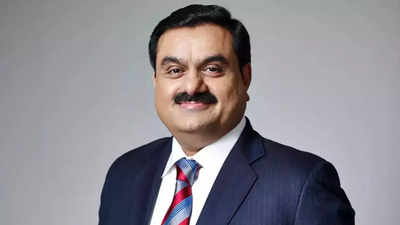 Gautam Adani speaks at Mumbai college which rejected his application