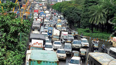 Thane: Infra work, poor planning jam Ghodbunder Road for up to 4 hours