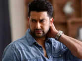 Aftab sells Mumbai apartment for Rs 7 crore