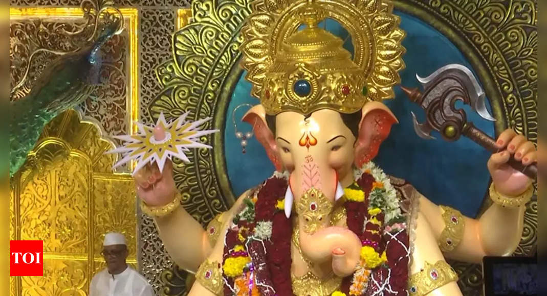 Ganesh festival begins in Maharashtra on a colourful note | Mumbai News